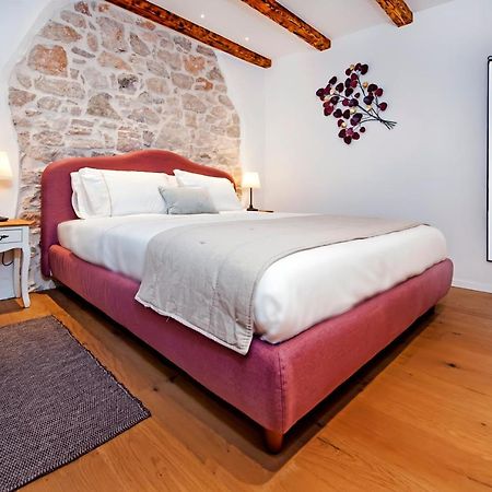 Apartments Casa De Amicis Rovinj Eksteriør bilde