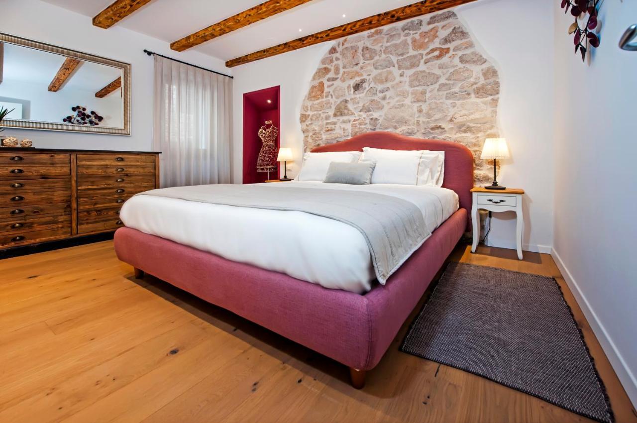 Apartments Casa De Amicis Rovinj Eksteriør bilde
