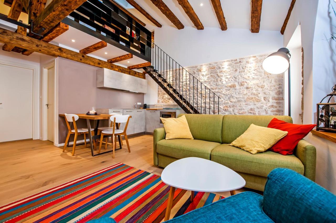 Apartments Casa De Amicis Rovinj Eksteriør bilde