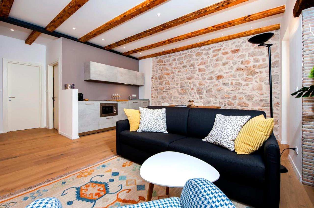 Apartments Casa De Amicis Rovinj Eksteriør bilde