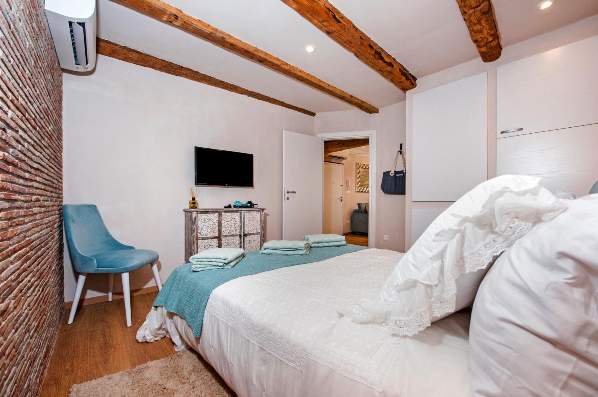 Apartments Casa De Amicis Rovinj Rom bilde
